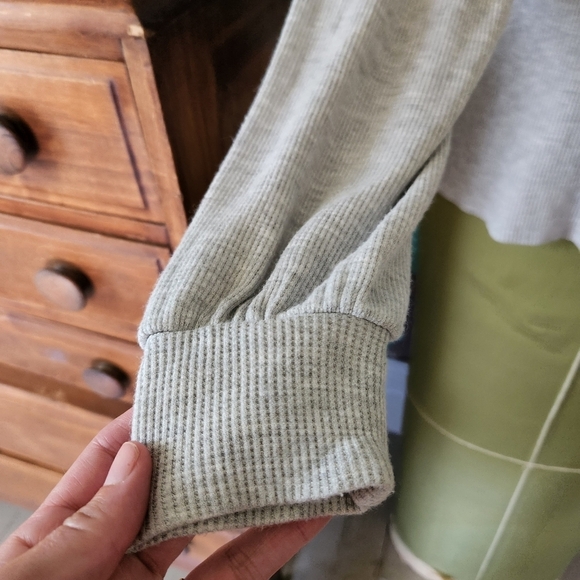 SANCTUARY Waffle Knit Top Size Medium - Picture 4 of 13